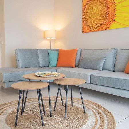 Helios: Charming Beach Home Next To Crystal Waters Néa Mákri Exterior foto