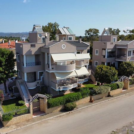 Helios: Charming Beach Home Next To Crystal Waters Néa Mákri Exterior foto